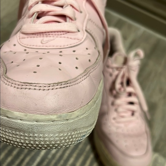 Nike Air Women's Pink Lace up Sneakers size 8 - Picture 10 of 11